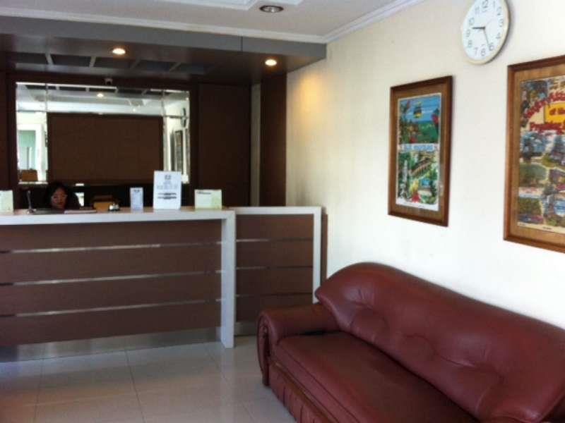 Hotel Gemilang バンドゥン エクステリア 写真